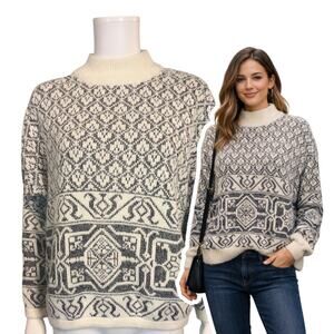 Vintage 80s Fast Turn Ladies Sweater Size Small Apres Ski Preppy Geometric White